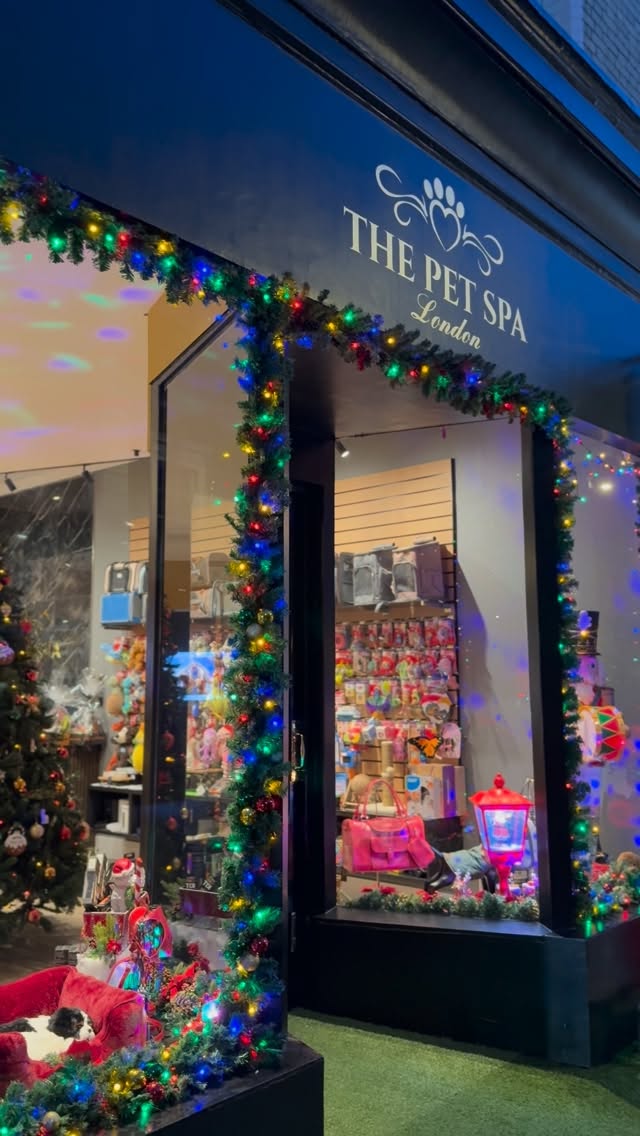 🎄✨ Christmas Has Arrived at The Pet Spa! ✨🎄

We’ve just finished decorating the shop, and we are s